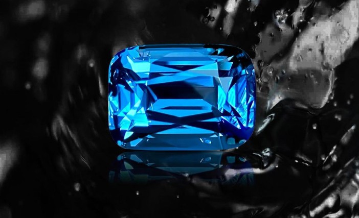 blue spinel cushion cut