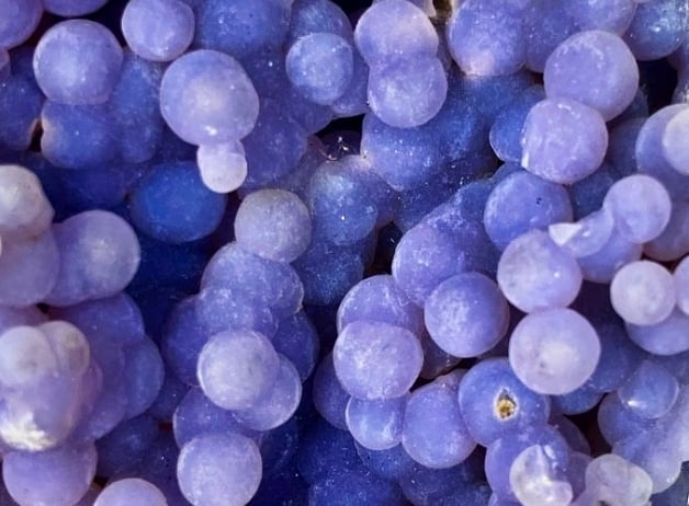 grape agate cluster