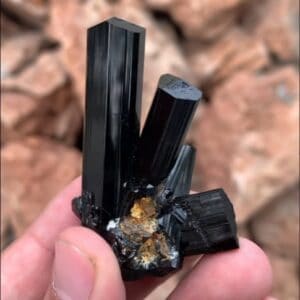 schrol tourmaline crystal